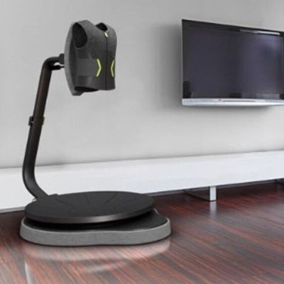 De Omni One